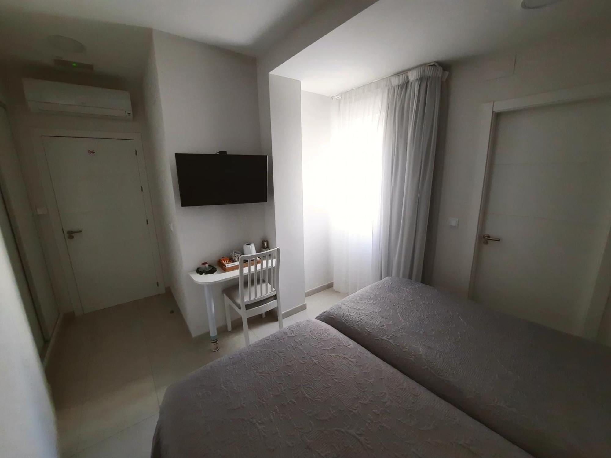 Hotel Maravillas Del Mundo Calpe Phòng bức ảnh